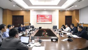  张铁强赴苏美达集团、中储智运洽谈业务