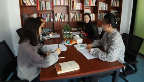  甘肃国际物流集团举办“外语角”交流活动