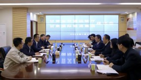  省交通运输厅在甘肃国际物流集团调研